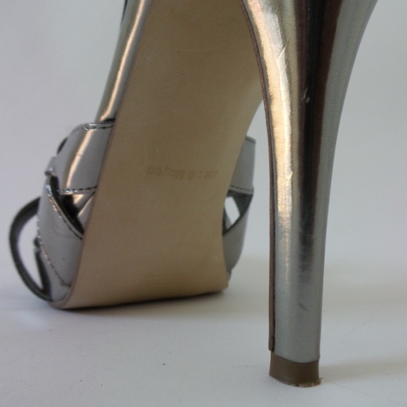 Guess by Marciano (Leather) - Picture 3 of 12